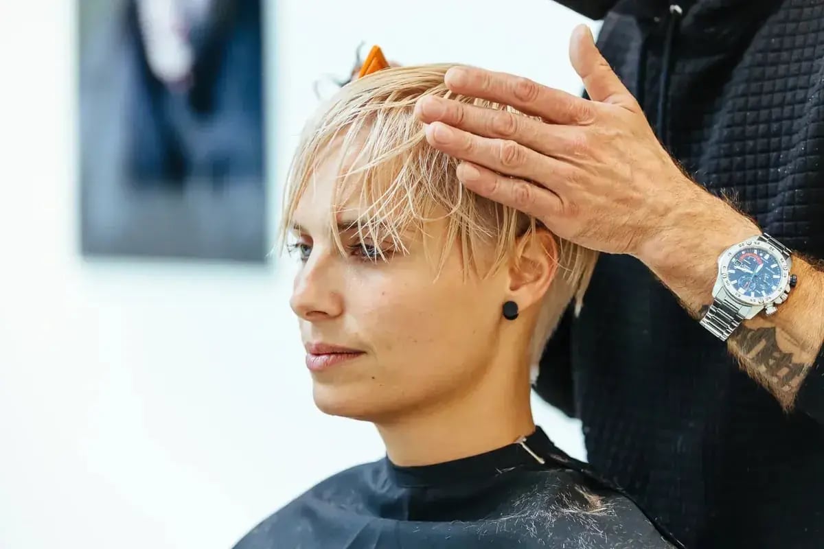Damenfrisur Haare schneiden StyleBoxx Trendfrisur